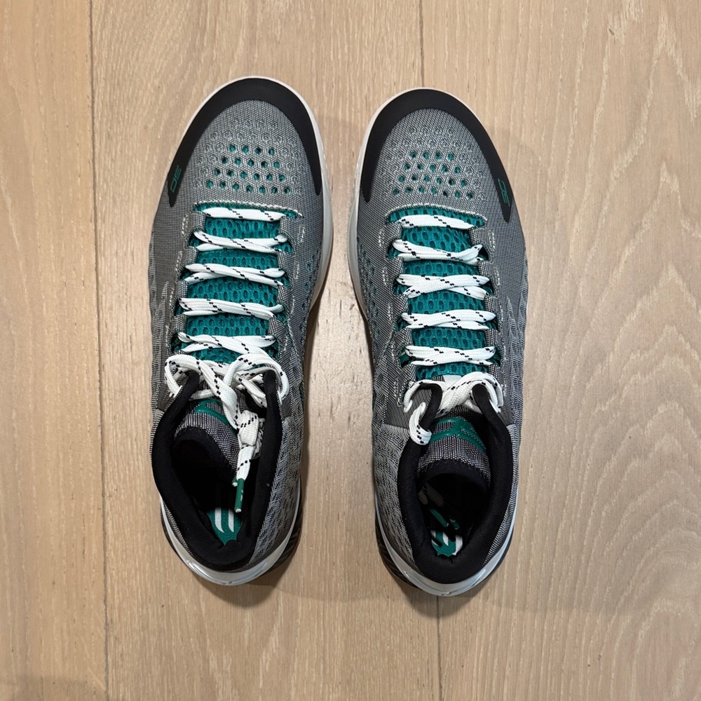 Under Armour Curry 1 brand new size 12